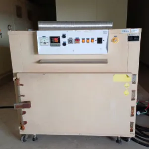 Drying oven